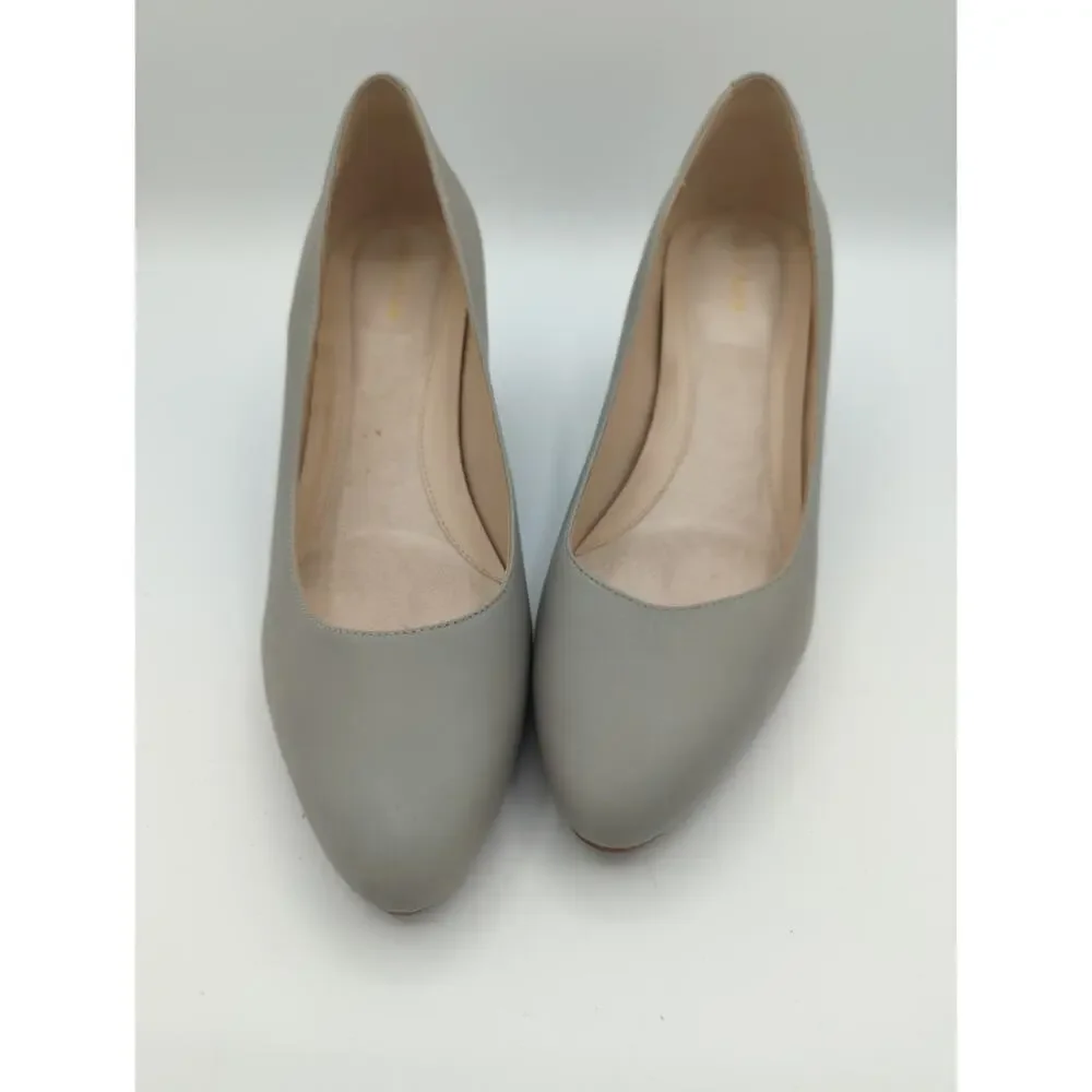 Cole Hann Gray Slip-on Wedge Close Toes Heel Size 9b